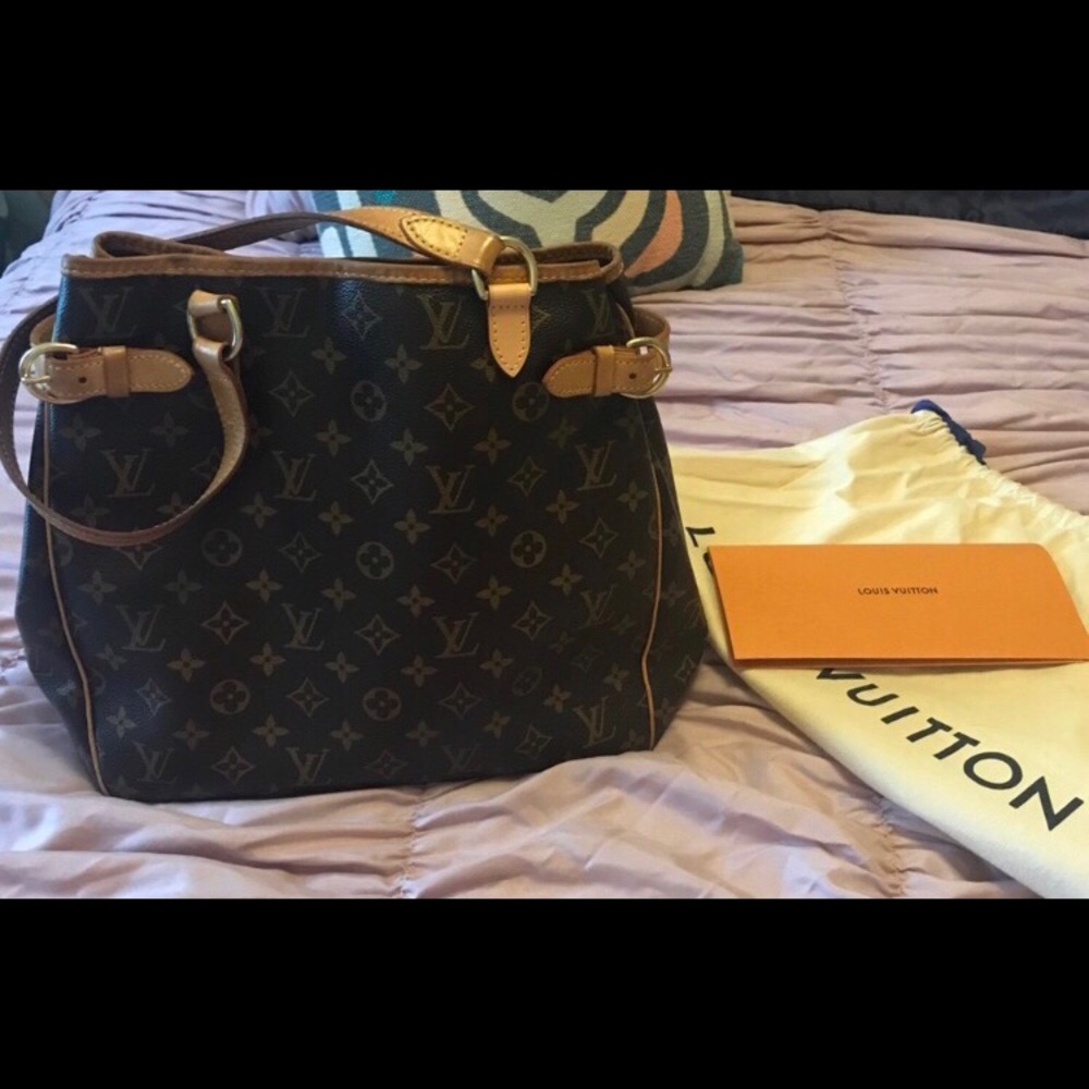 Authentic Louis Vuitton Vertical Batignolles